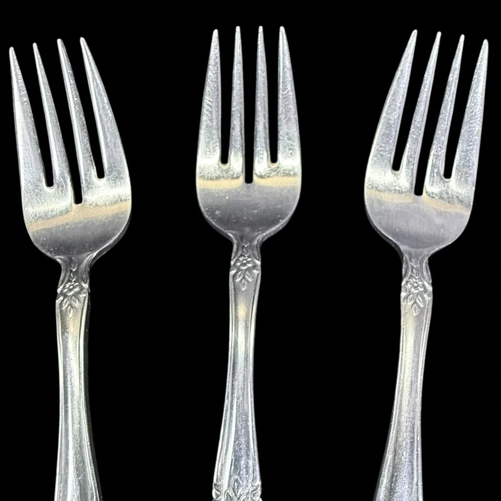 Springtime Salad Forks‎ Stainless Steel Japan Flowers & Swirls Set Of 3